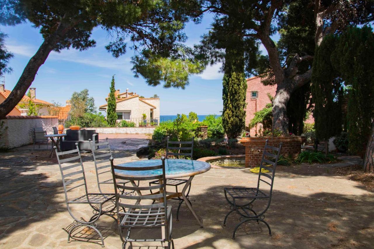 Villa Bleue - Les Pins Пор-Вандр Екстер'єр фото