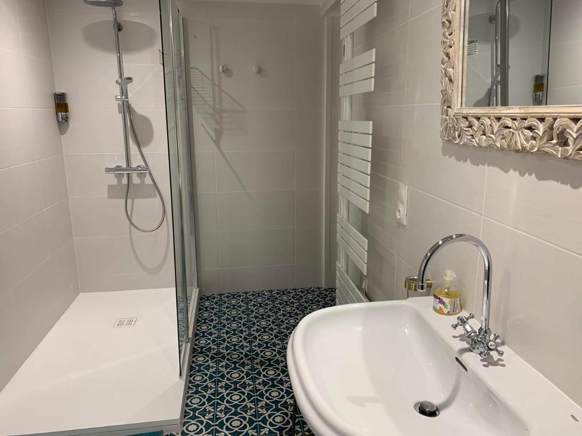 Villa Bleue - Les Pins Пор-Вандр Екстер'єр фото